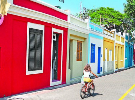 Casas ribeirinhas ganham novas cores em Piracicaba 